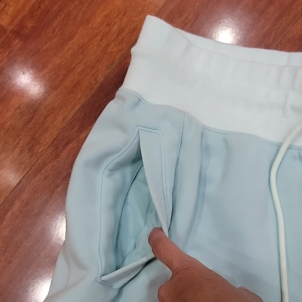 NWT size XL Jordan sweatshorts - Picture 2 of 8